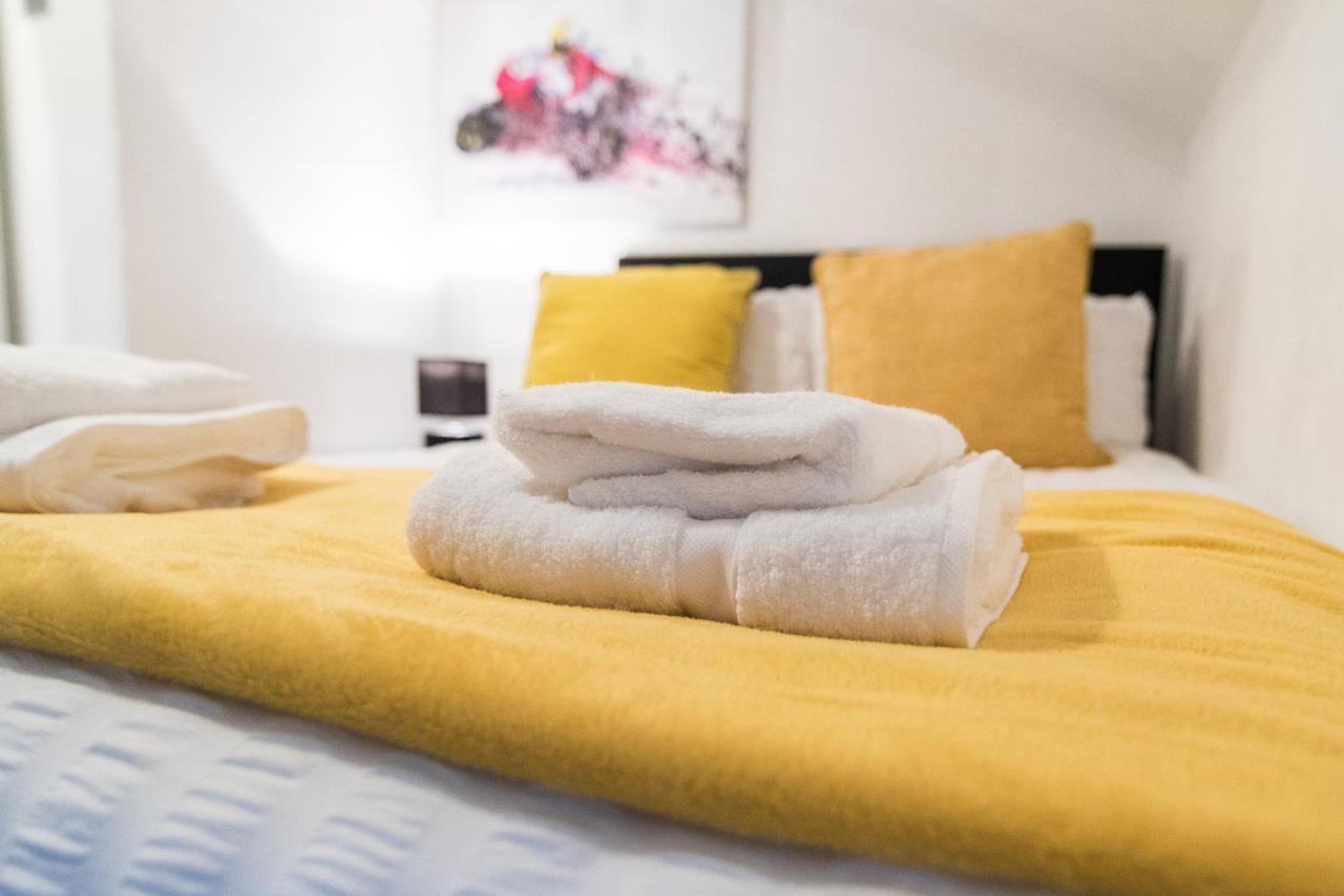 Dd Apartment 8 - Free Parking - Fast Wifi Castle Donington Luaran gambar
