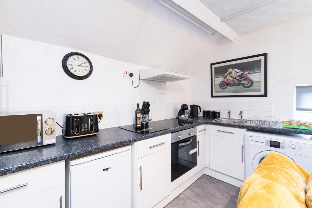 Dd Apartment 8 - Free Parking - Fast Wifi Castle Donington Luaran gambar